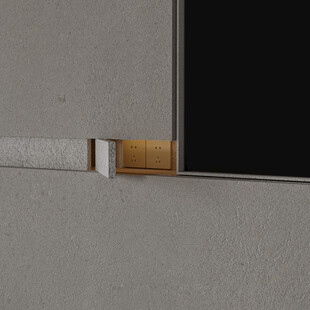 电视边的半截香烟