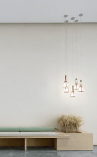 简约室内悬挂装饰灯具场景