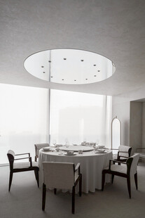 现代简约风餐厅室内场景