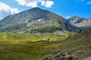 壮丽高山草原美景