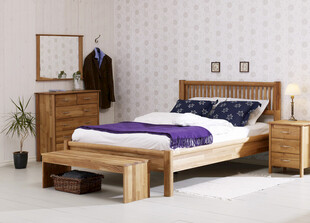 简约木质卧室双人床场景