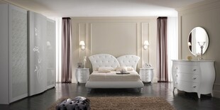 现代简约风温馨卧室一角