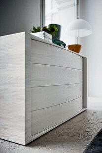 简约白色抽屉式收纳柜