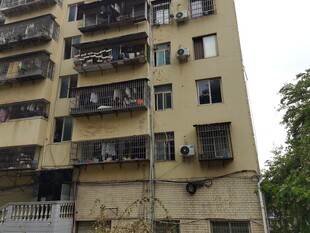 老旧居民楼外观景象