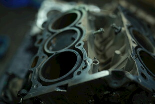 汽车发动机缸垫特写