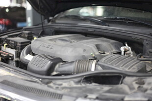 汽车发动机特写