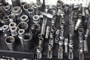 多样机械零件展示