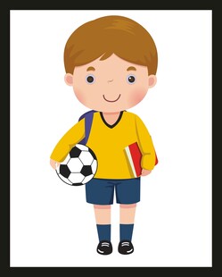 穿球衣抱球的可爱小男孩