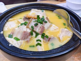 鲜香嫩滑豆腐肉丸汤