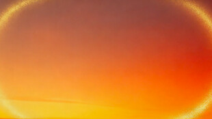 渐变暖色调圆形背景图