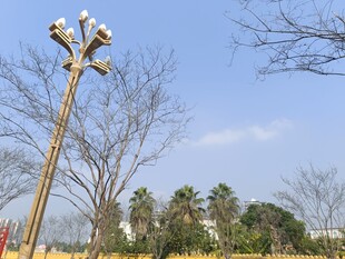 户外高杆照明灯具