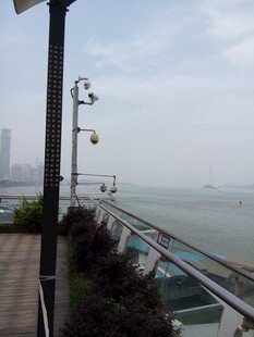  厦门海滨栈道风光