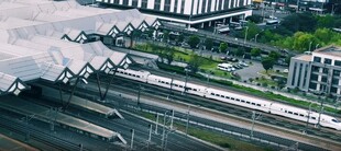 城市铁路与建筑景观