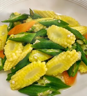 玉米笋炒青椒