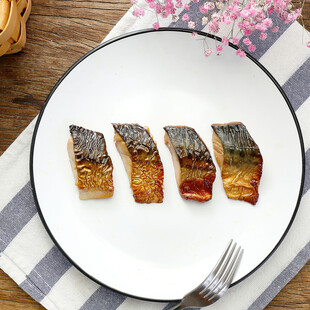 香煎鱼块摆盘精致诱人