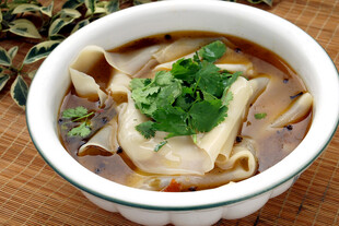 美味馄饨汤