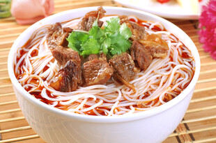牛肉米粉