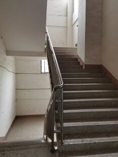 室内简约风格楼梯场景