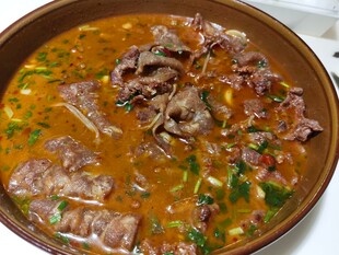 美味红烧排骨炖菜