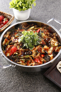 美味多彩蔬菜炖锅