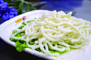 清爽蔬菜拌面条