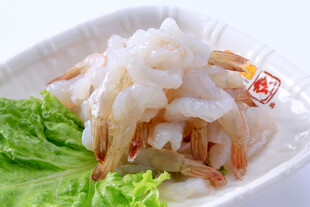 新鲜虾仁配生菜