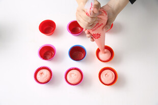 手工制作多彩蜡烛