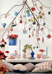 节日装饰的温馨室内角落