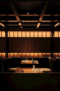 日式静谧餐厅室内场景