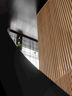 现代简约风格室内楼梯一角