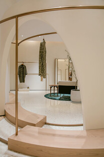 现代简约风室内旋转楼梯