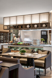 现代简约风格开放式餐厅