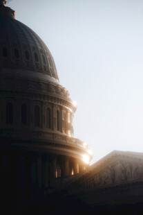 夕阳下的美国国会大厦