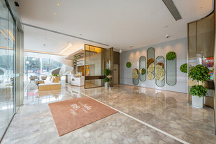 现代简约风格的大厅空间