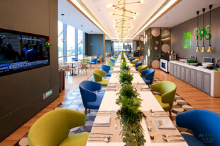 现代时尚餐厅室内装饰场景