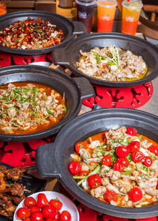 美味多样牛蛙锅