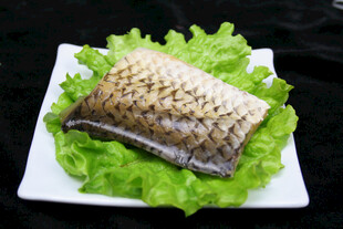 生鱼片食材鲜嫩鱼块