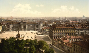 城市广场全景俯瞰