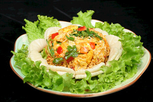 美味生菜包裹炒饭