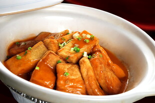 煲仔锅菜品煲仔自磨豆腐