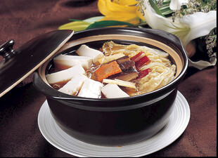 煲仔锅菜品高汤娃娃菜