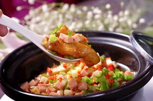 煲仔锅菜品煲仔鱼香茄瓜煲