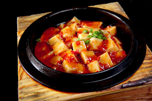 煲仔锅菜品石锅米凉粉