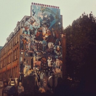 街头多彩大型涂鸦艺术墙