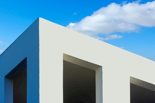 现代简约风格白色建筑外观