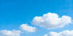 蓝天白云美景