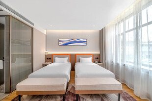 现代简约风格双床卧室