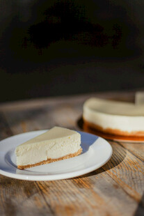 美味芝士蛋糕切片展示