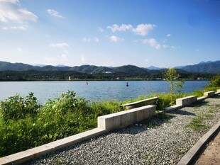 湖畔美景 自然清新风光