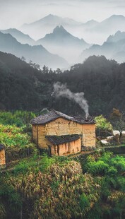 山间小屋